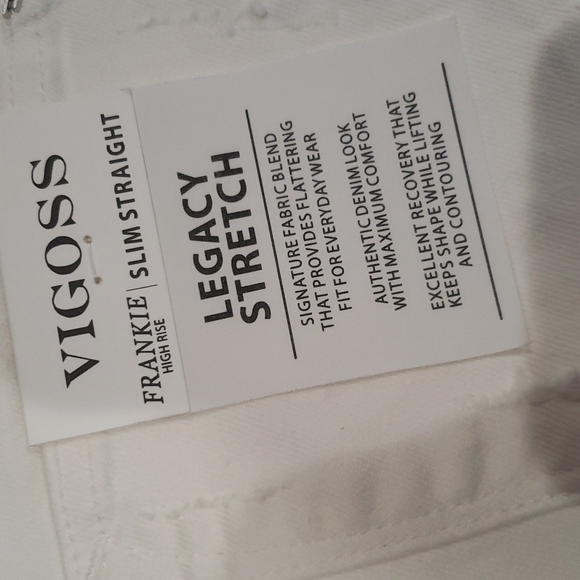 VIGOSS Frankie Slim Straight Distressed Jeans Nwt - Picture 7 of 11